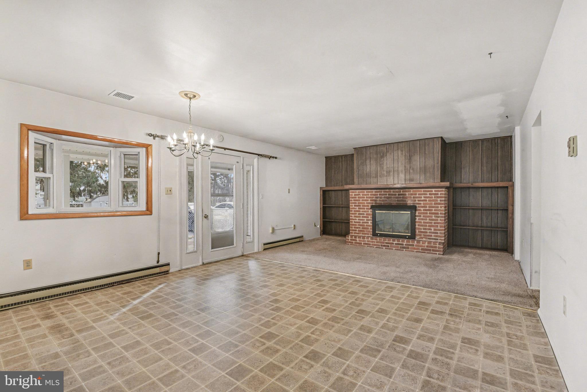 SALEM PARK - Residential