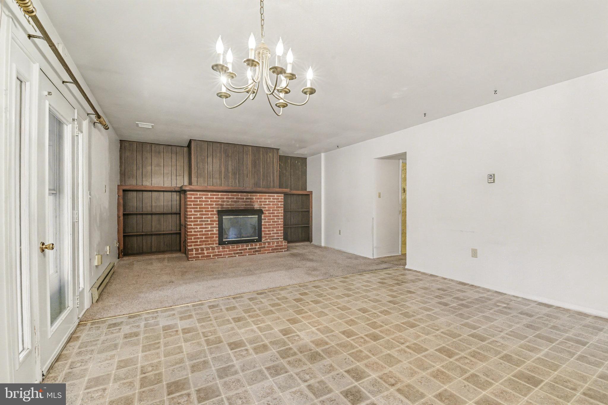 SALEM PARK - Residential