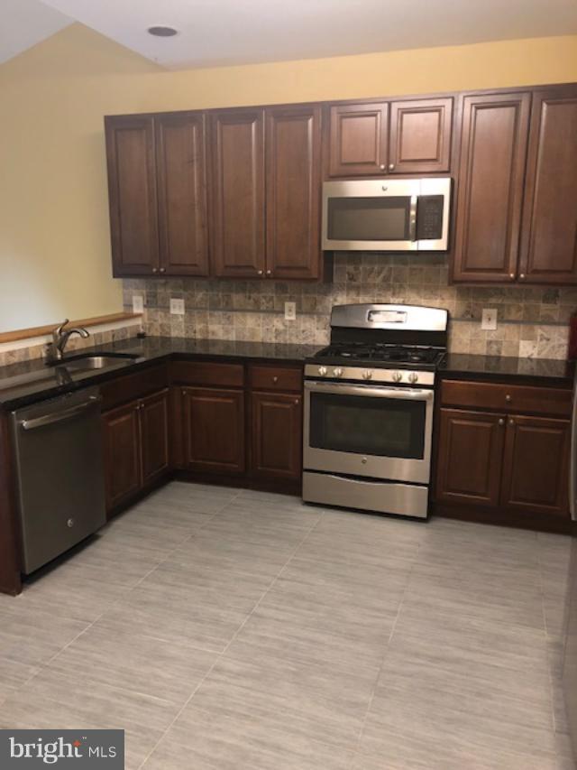 OWINGS MILLS - Residential