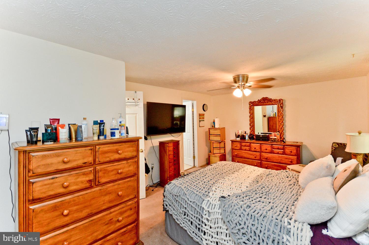 RIDGEVIEW ESTATES - Residential