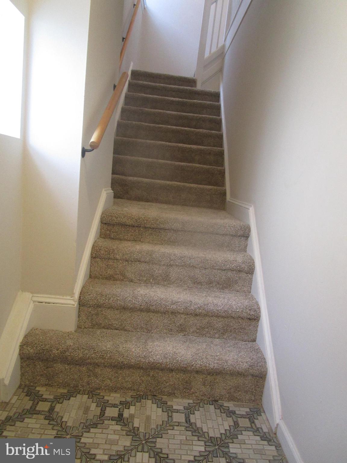 125 W EAGLE ROAD 2ND FLOOR APT.