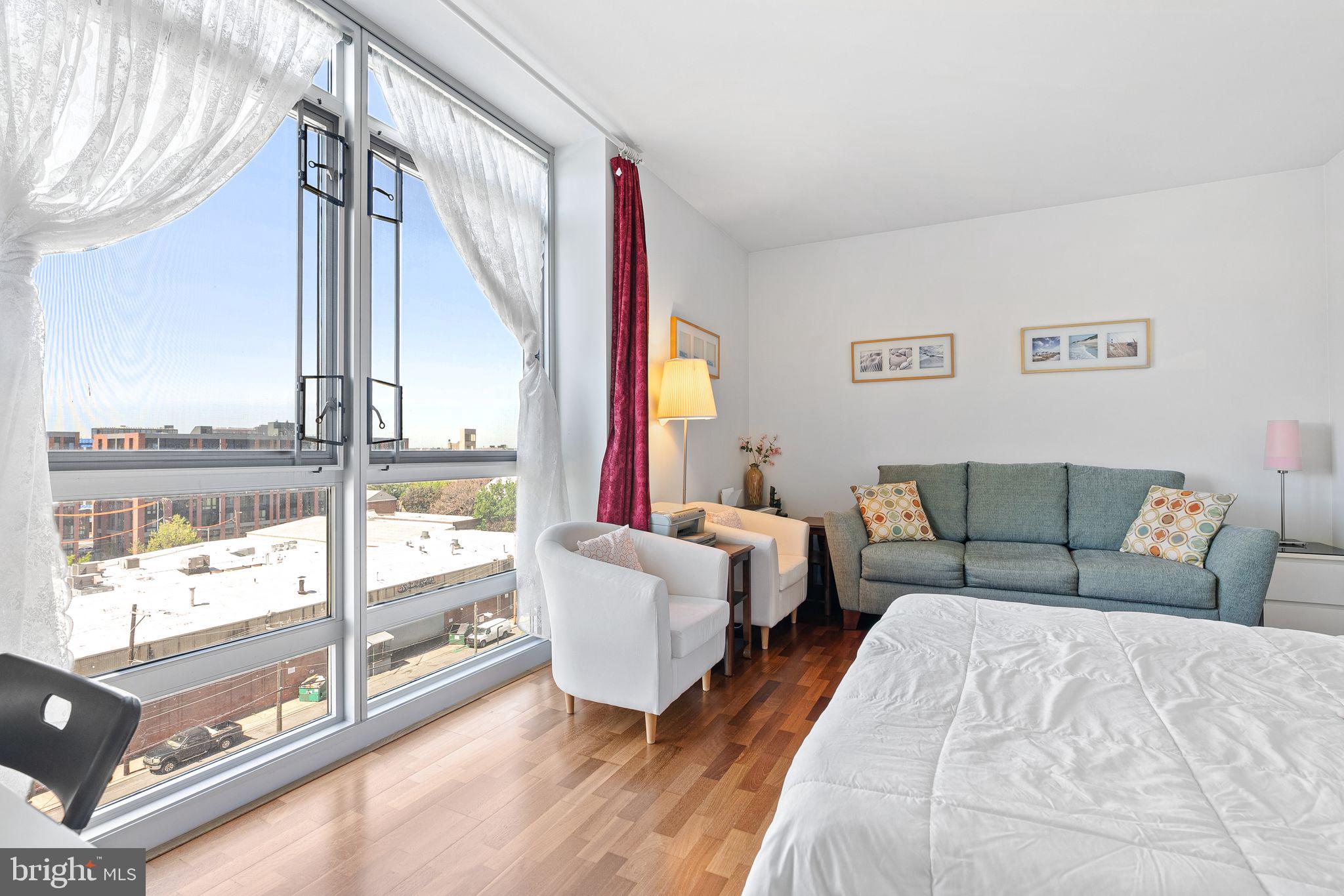 901 N PENN STREET F706