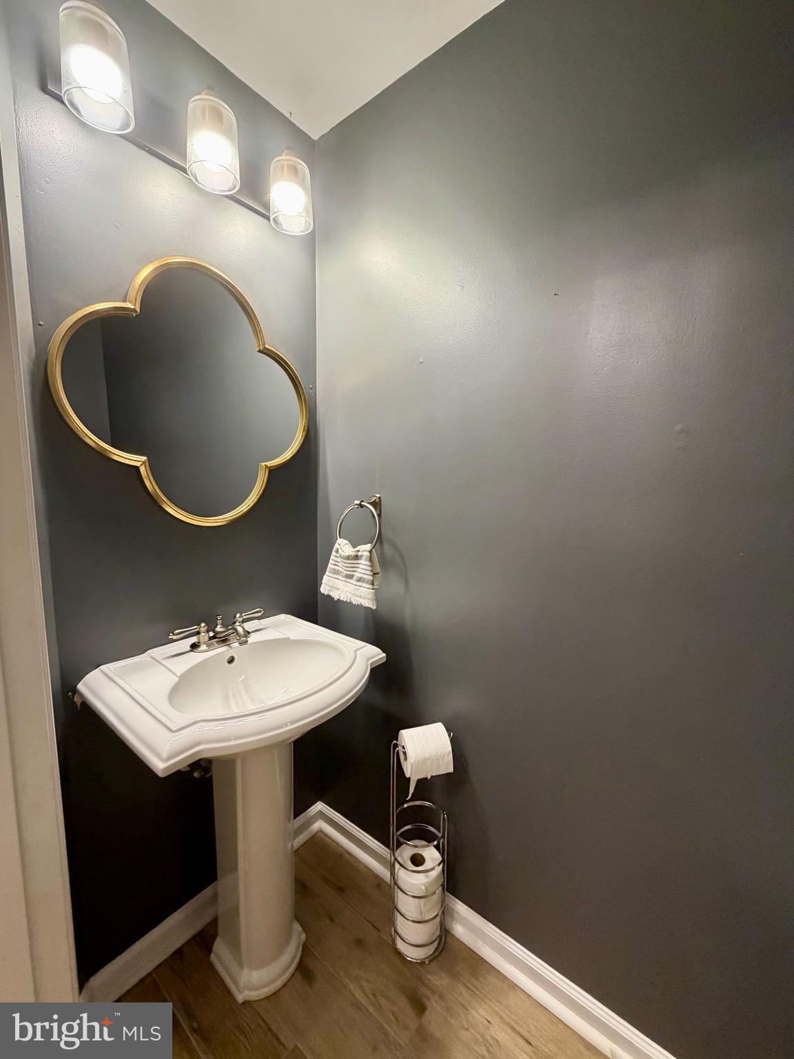 WELLINGTON - Residential