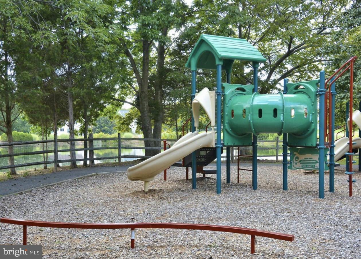 WELLINGTON - Residential