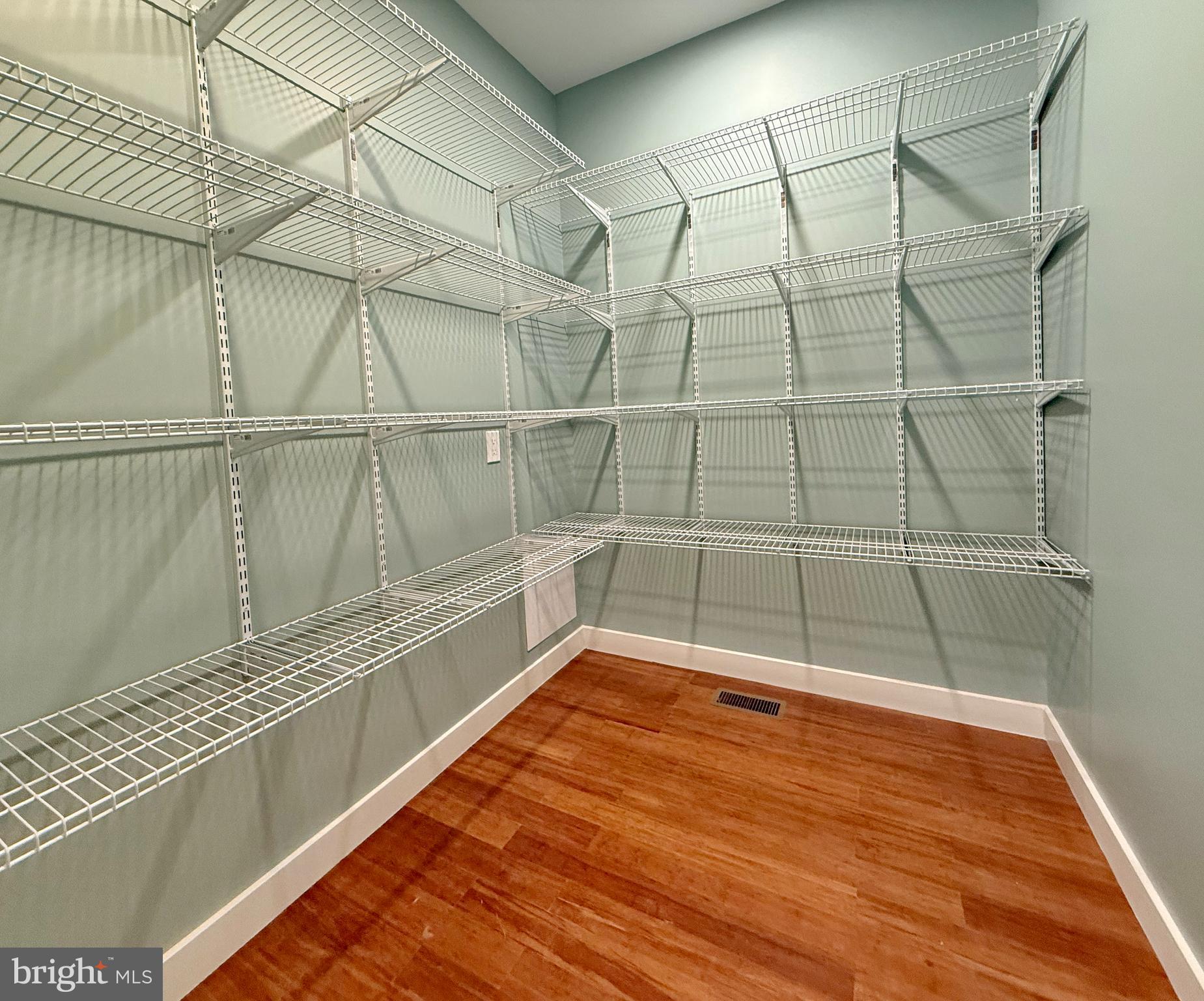 SHENANDOAH RETREAT - Residential