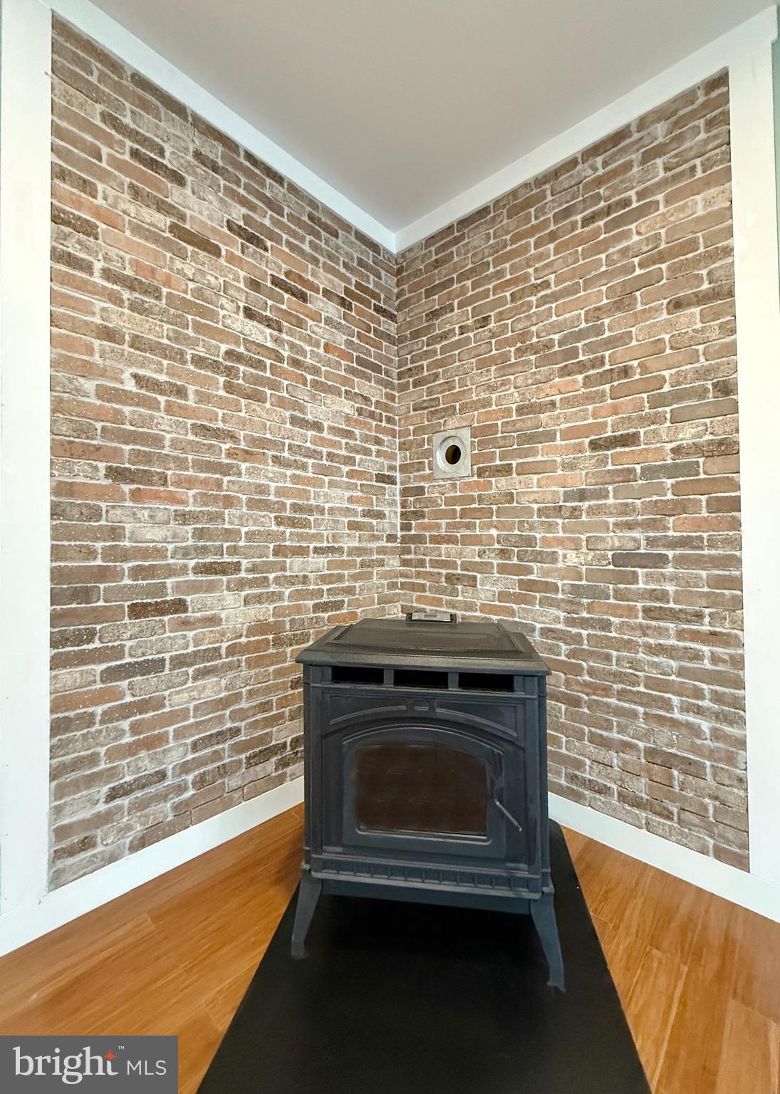 SHENANDOAH RETREAT - Residential