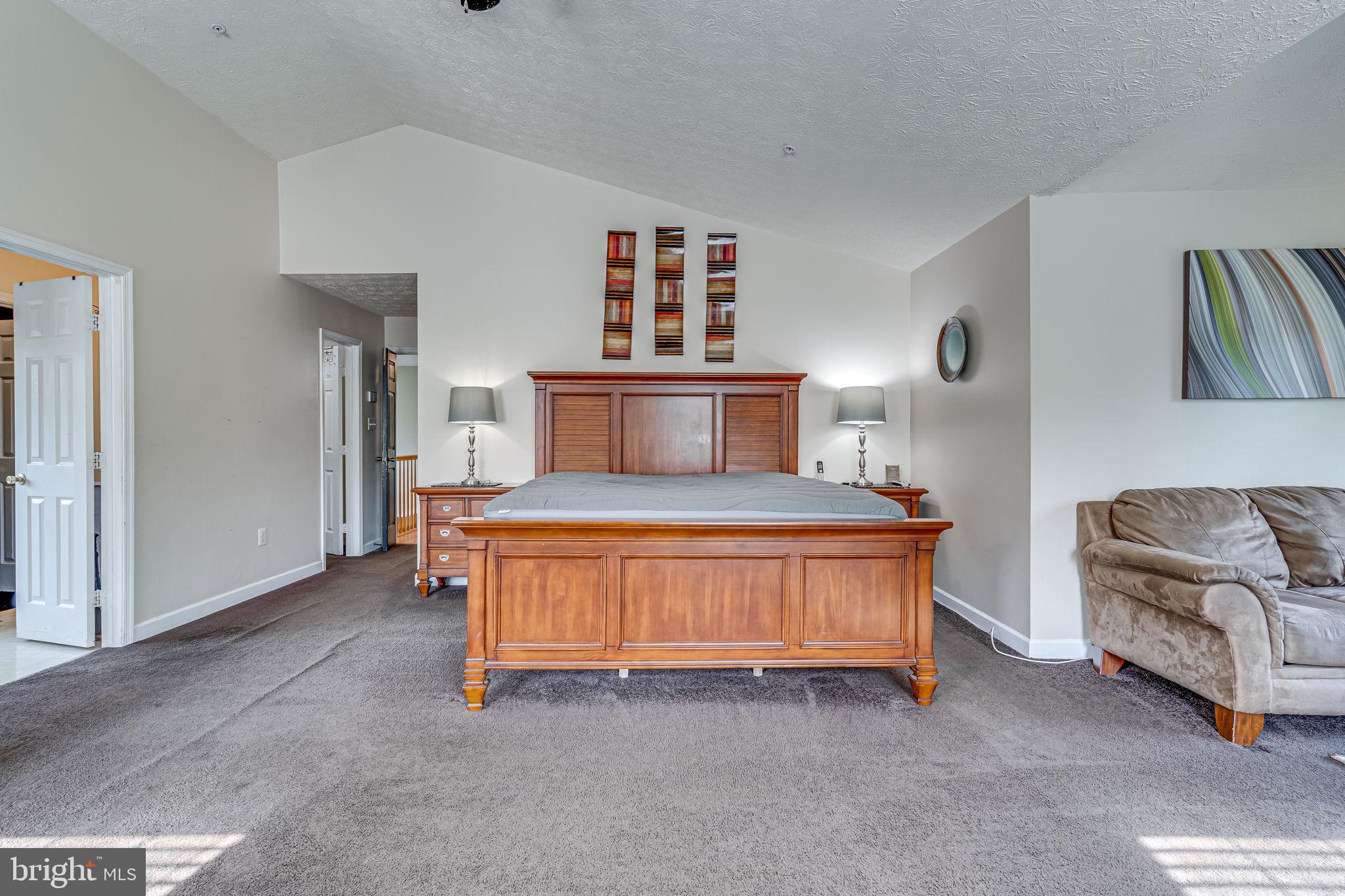 PERRYWOOD - Residential