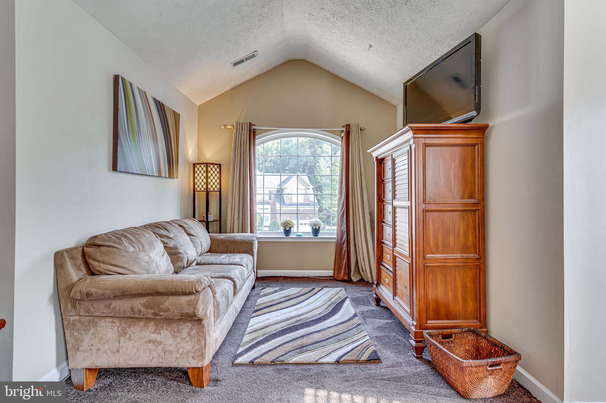 PERRYWOOD - Residential