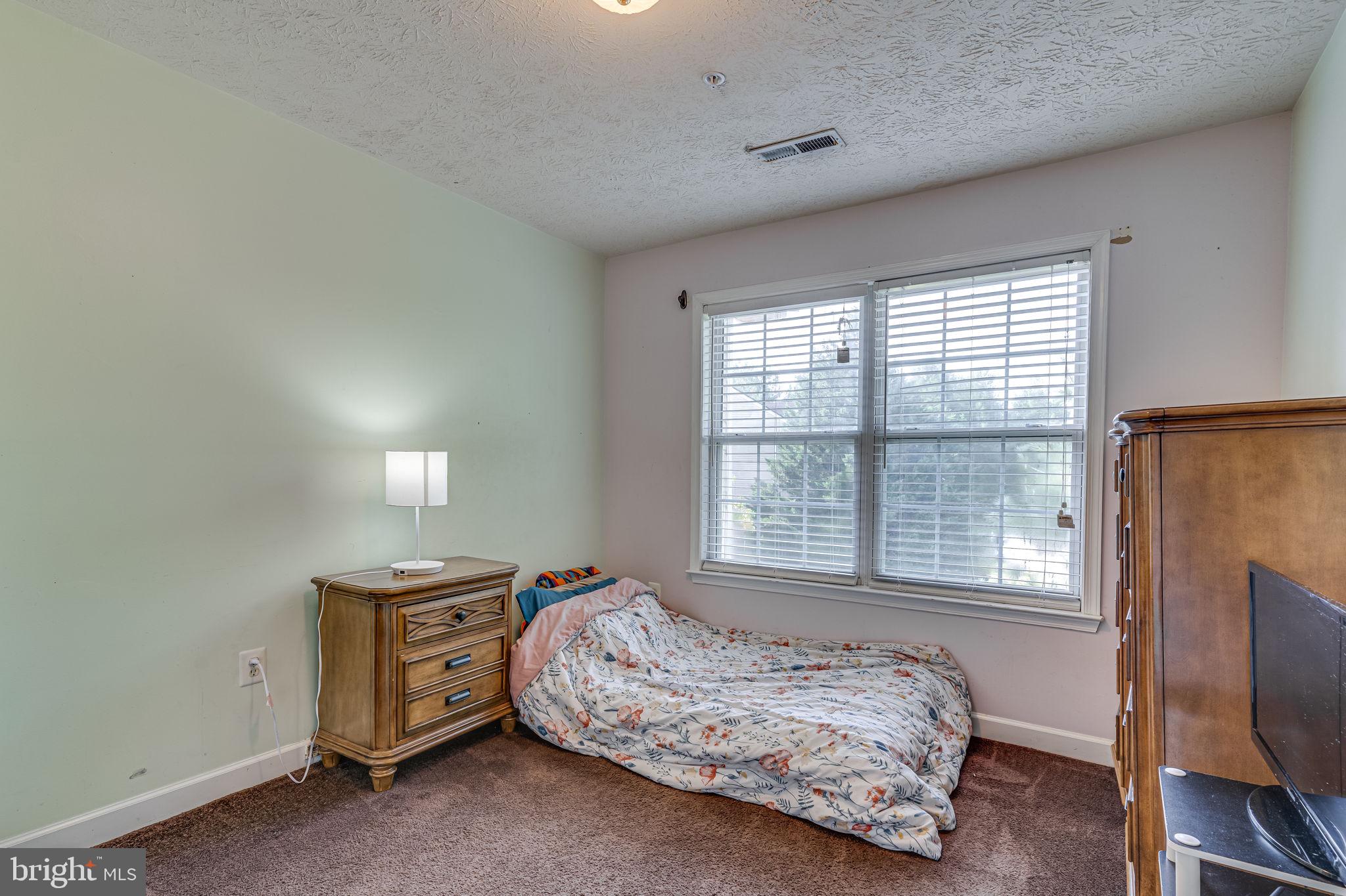 PERRYWOOD - Residential