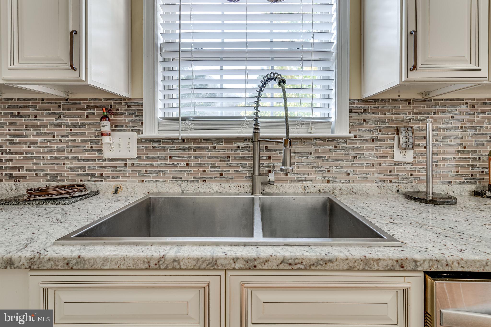 PERRYWOOD - Residential