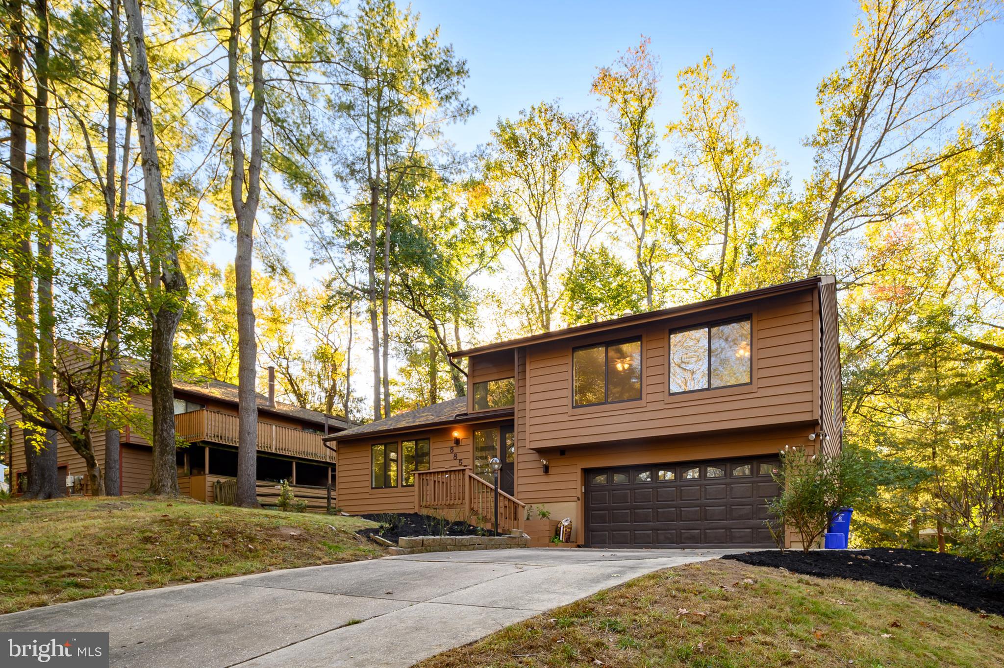 8853 BLUE SEA DRIVE