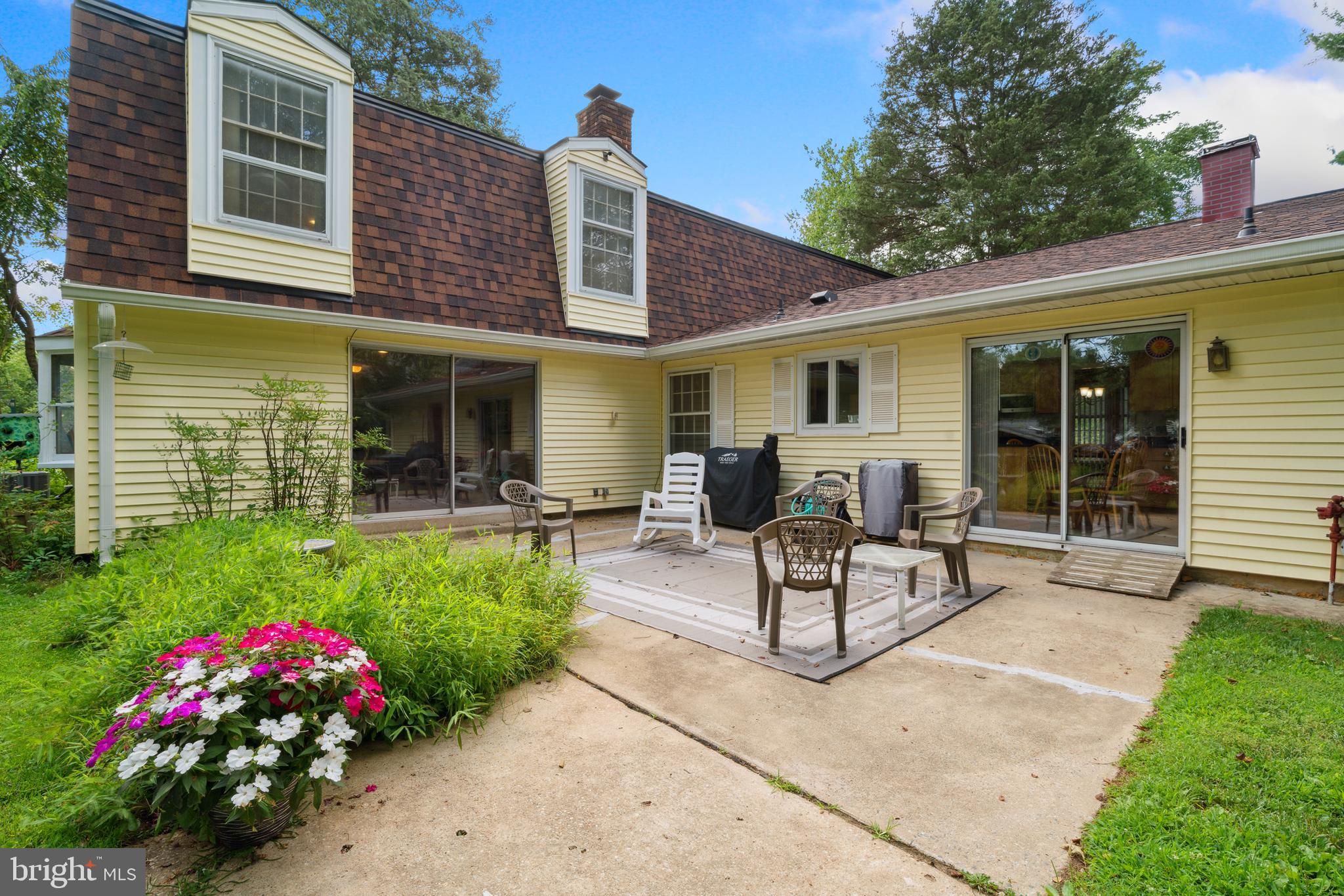 STRATHMORE AT BEL PRE - Residential