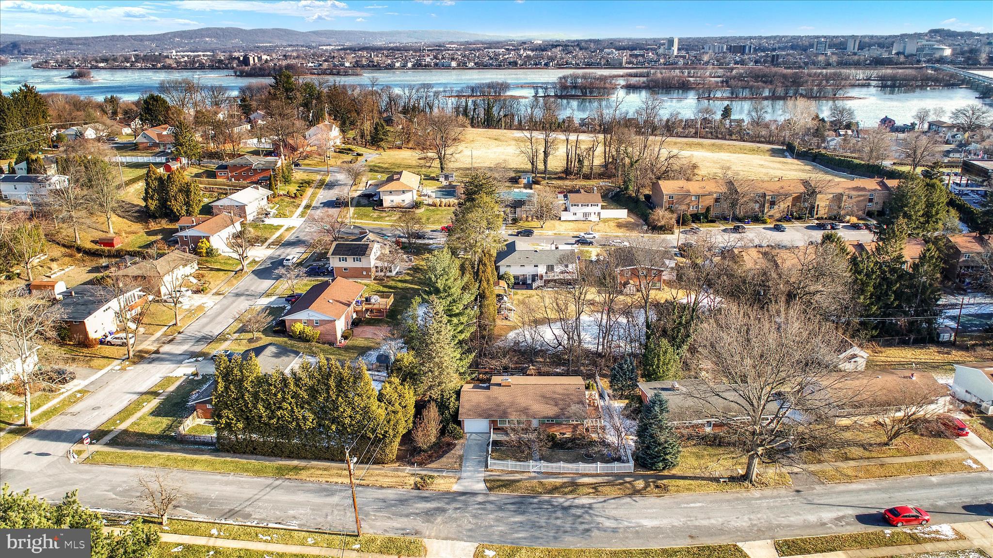 NORTHWOOD HILLS - Residential