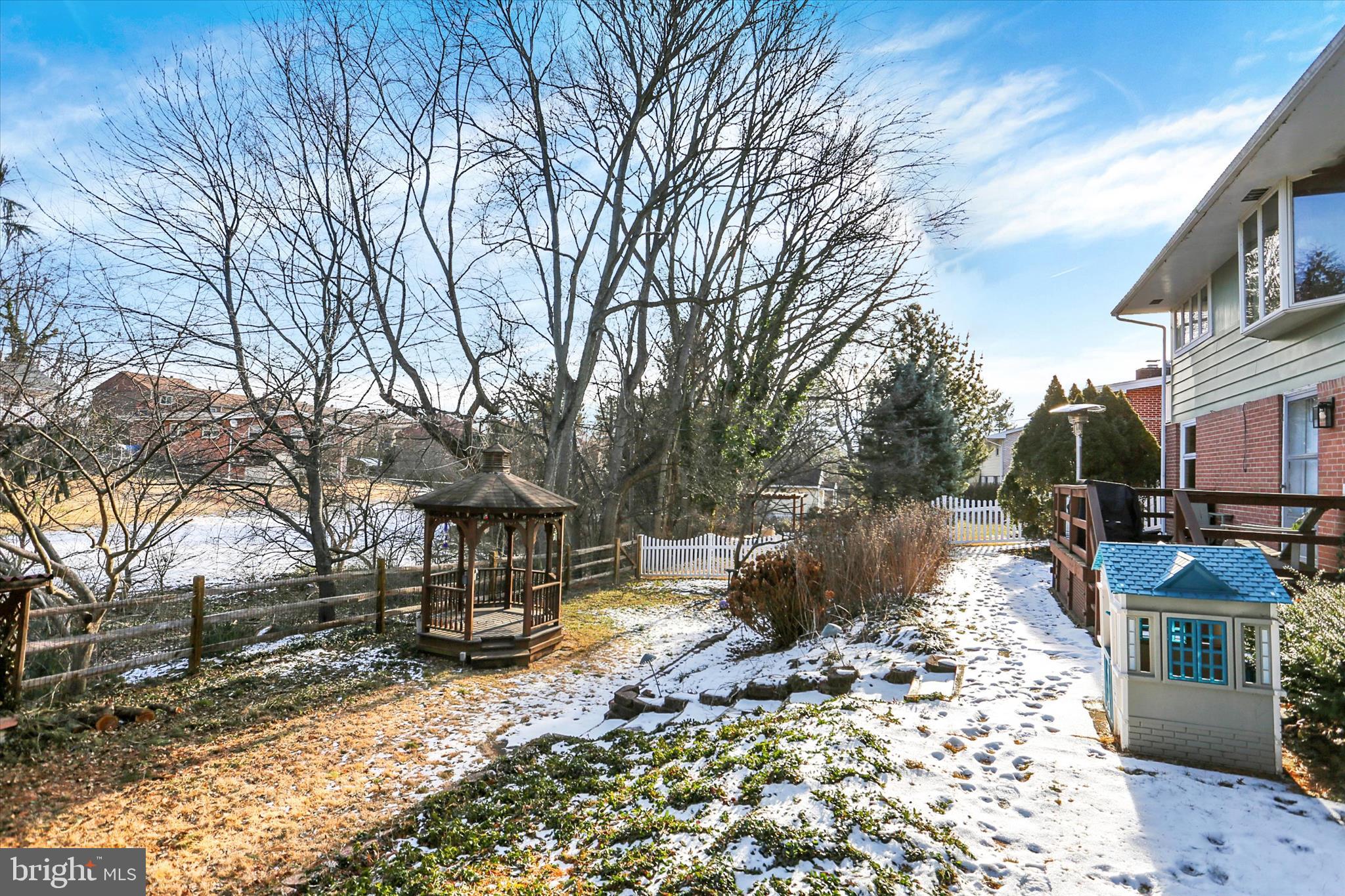 NORTHWOOD HILLS - Residential