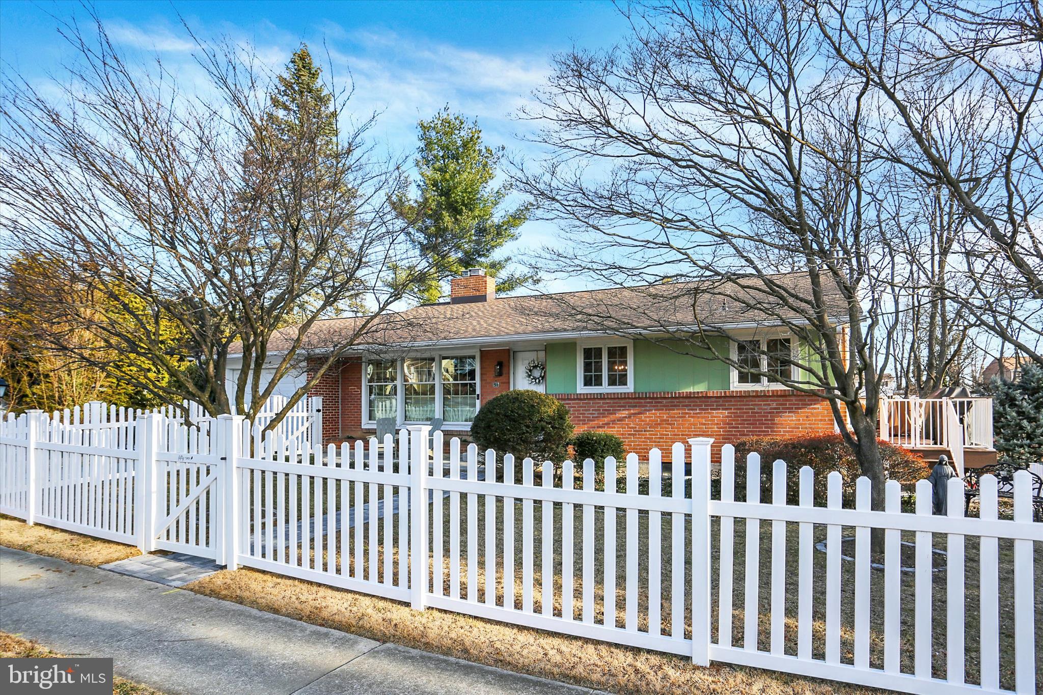 NORTHWOOD HILLS - Residential