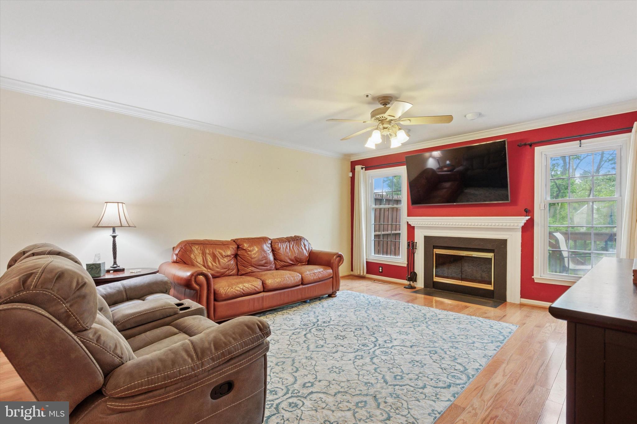 1911 REVOLUTIONARY COURT 105B