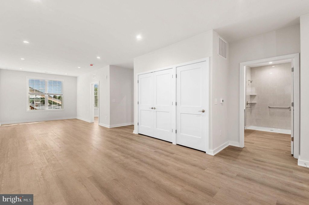 Photo of 26 S York Road #405, HATBORO, PA 19040 (MLS # PAMC2136746)