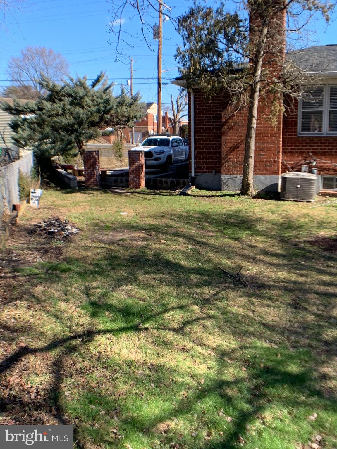 RIGGS PARK ESTATES - Residential