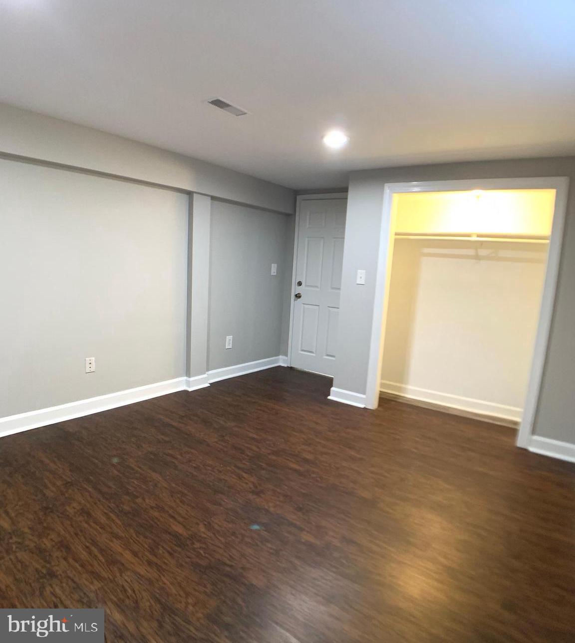 RIGGS PARK ESTATES - Residential