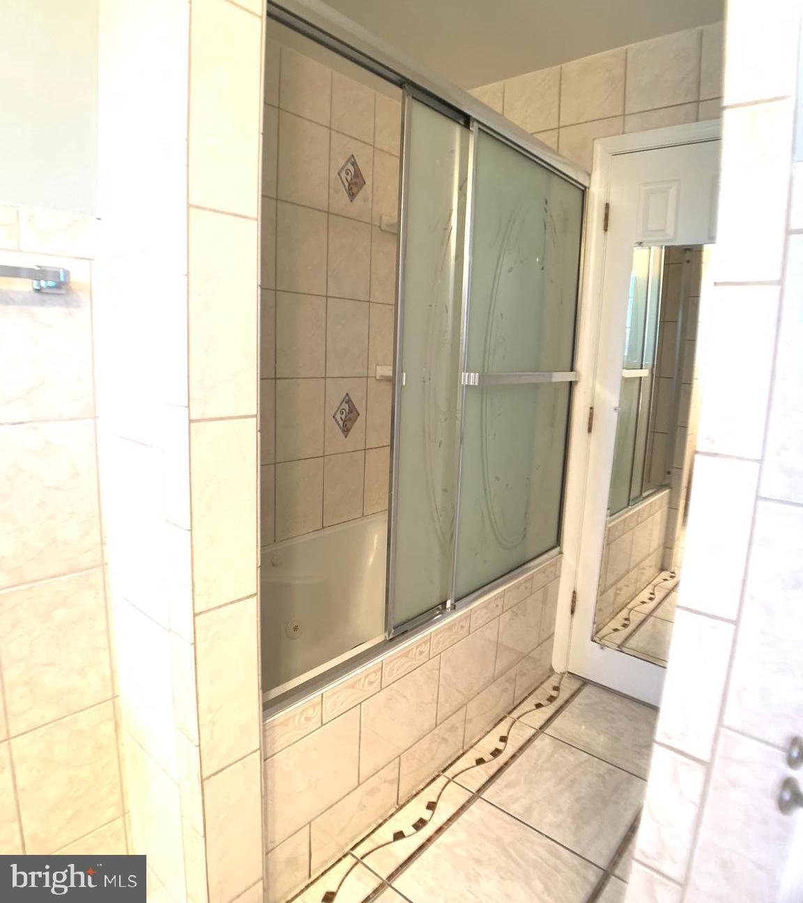 RIGGS PARK ESTATES - Residential