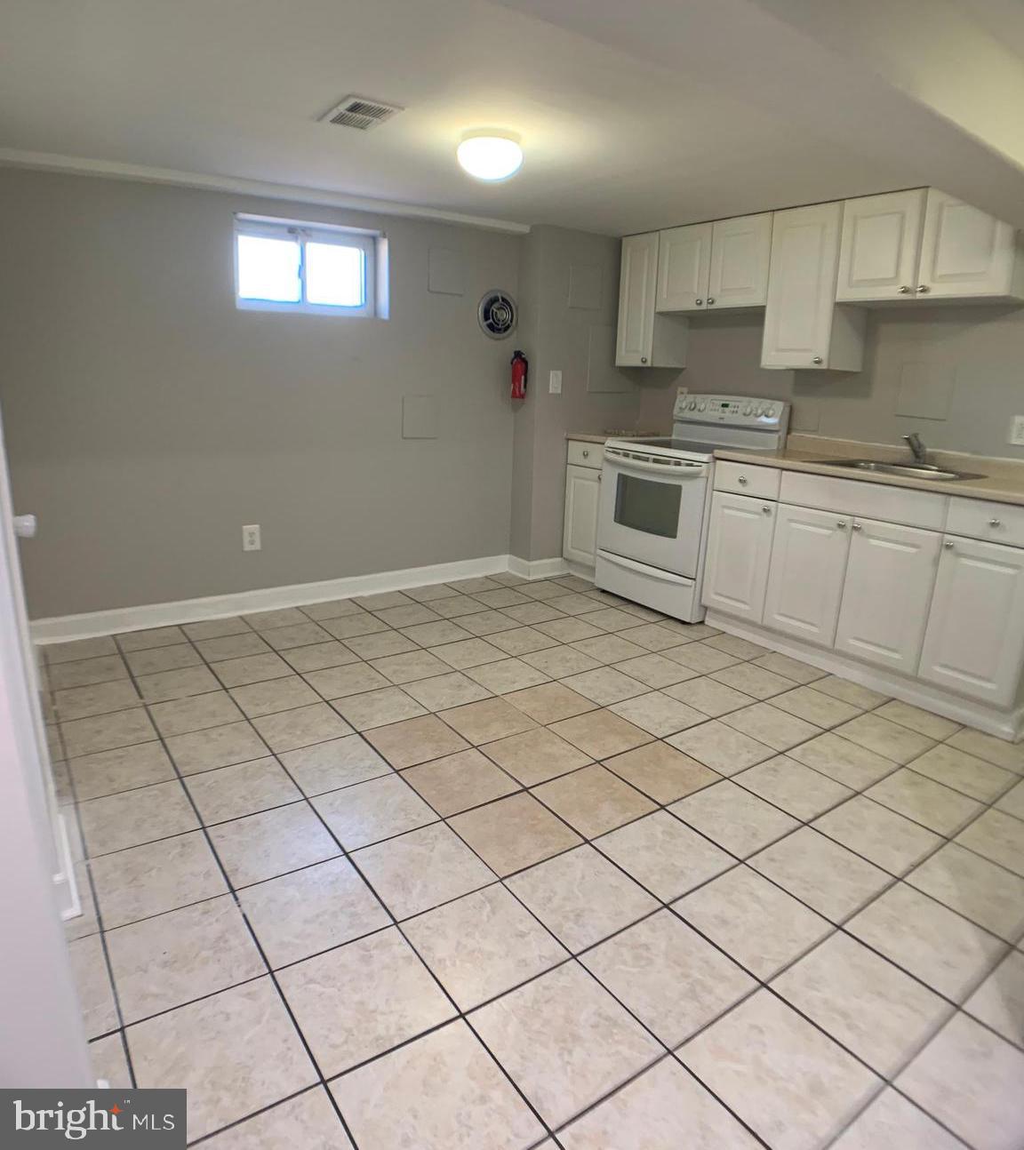 RIGGS PARK ESTATES - Residential