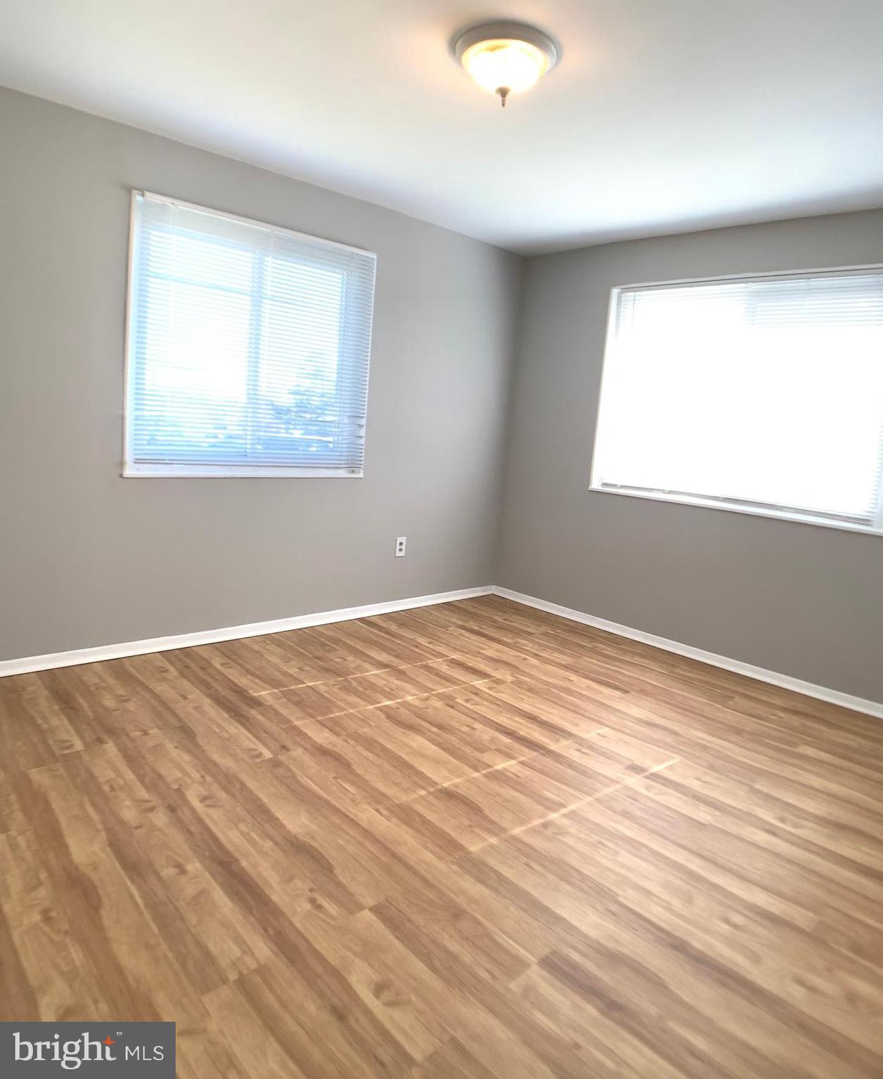 RIGGS PARK ESTATES - Residential