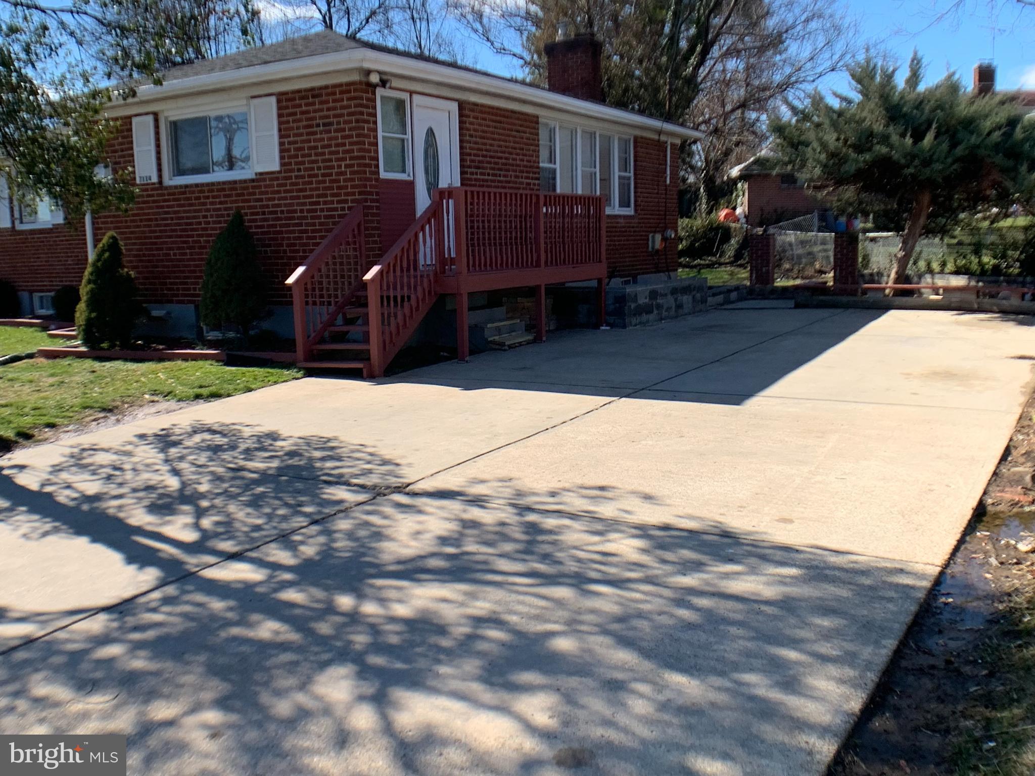 RIGGS PARK ESTATES - Residential