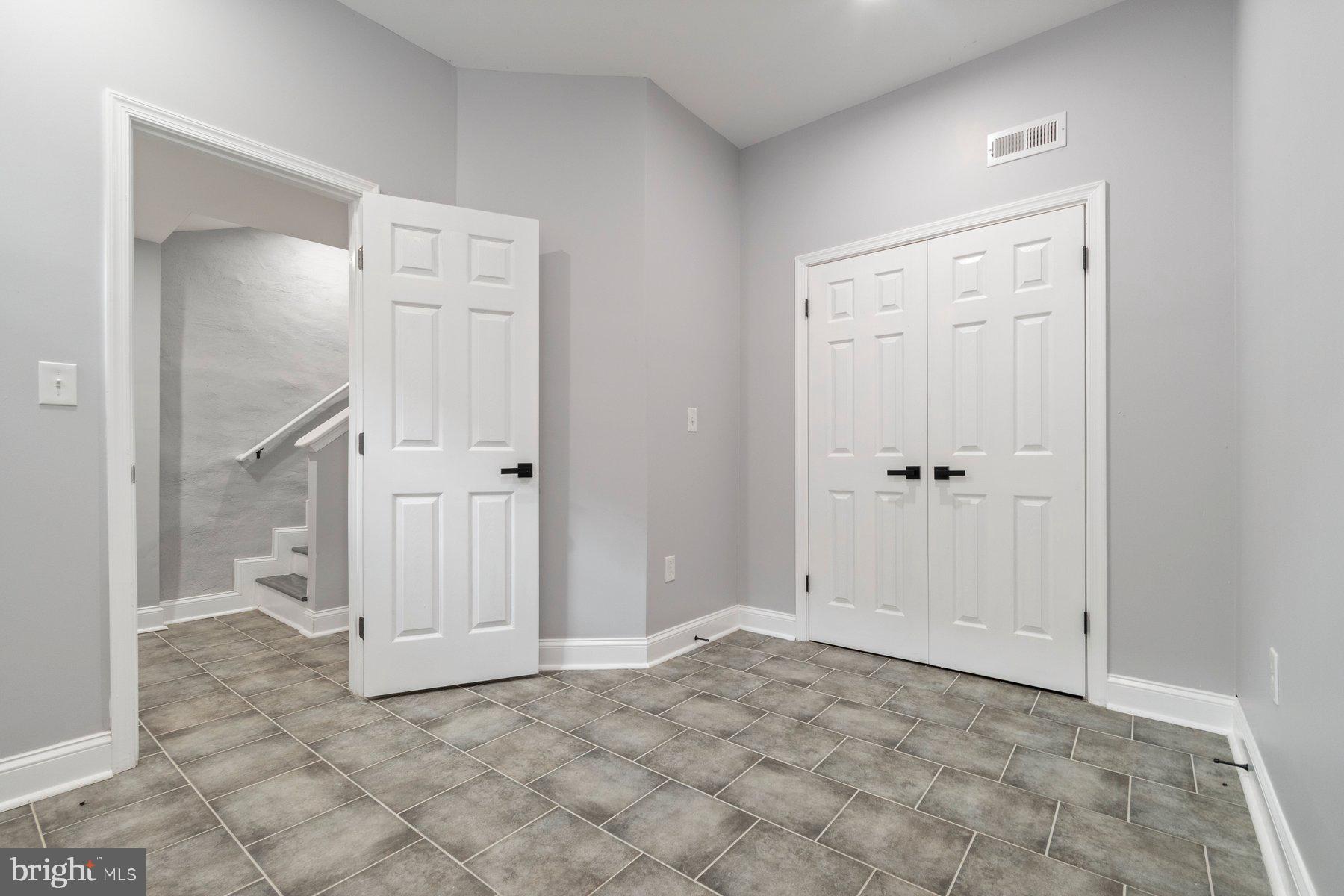 DRUID HEIGHTS - Residential