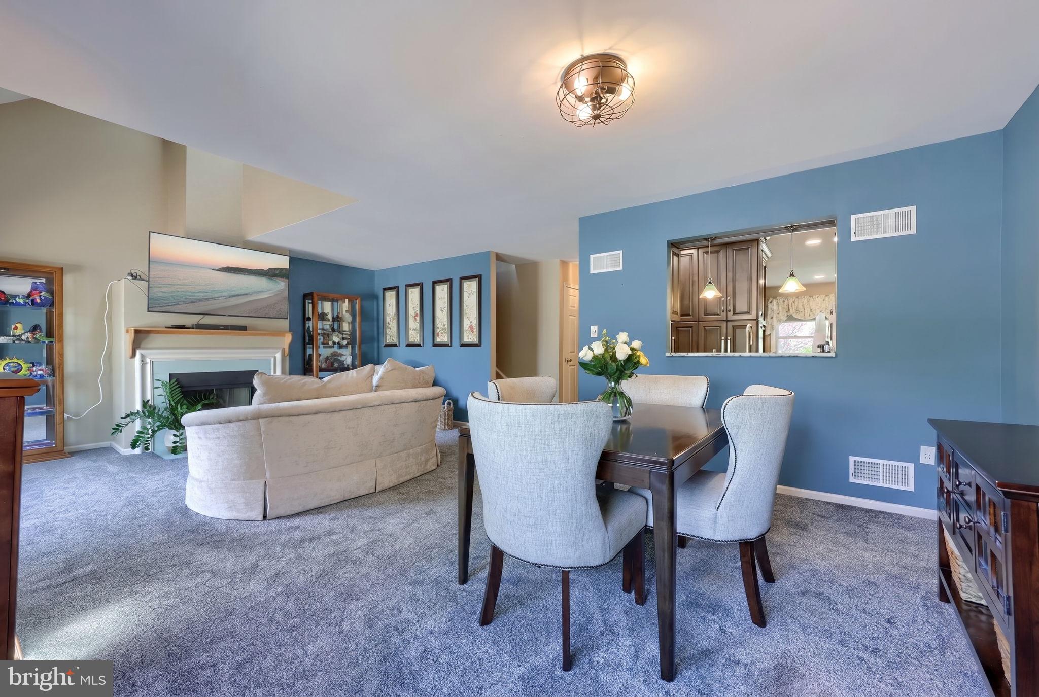 SUMMIT HILLS - Residential