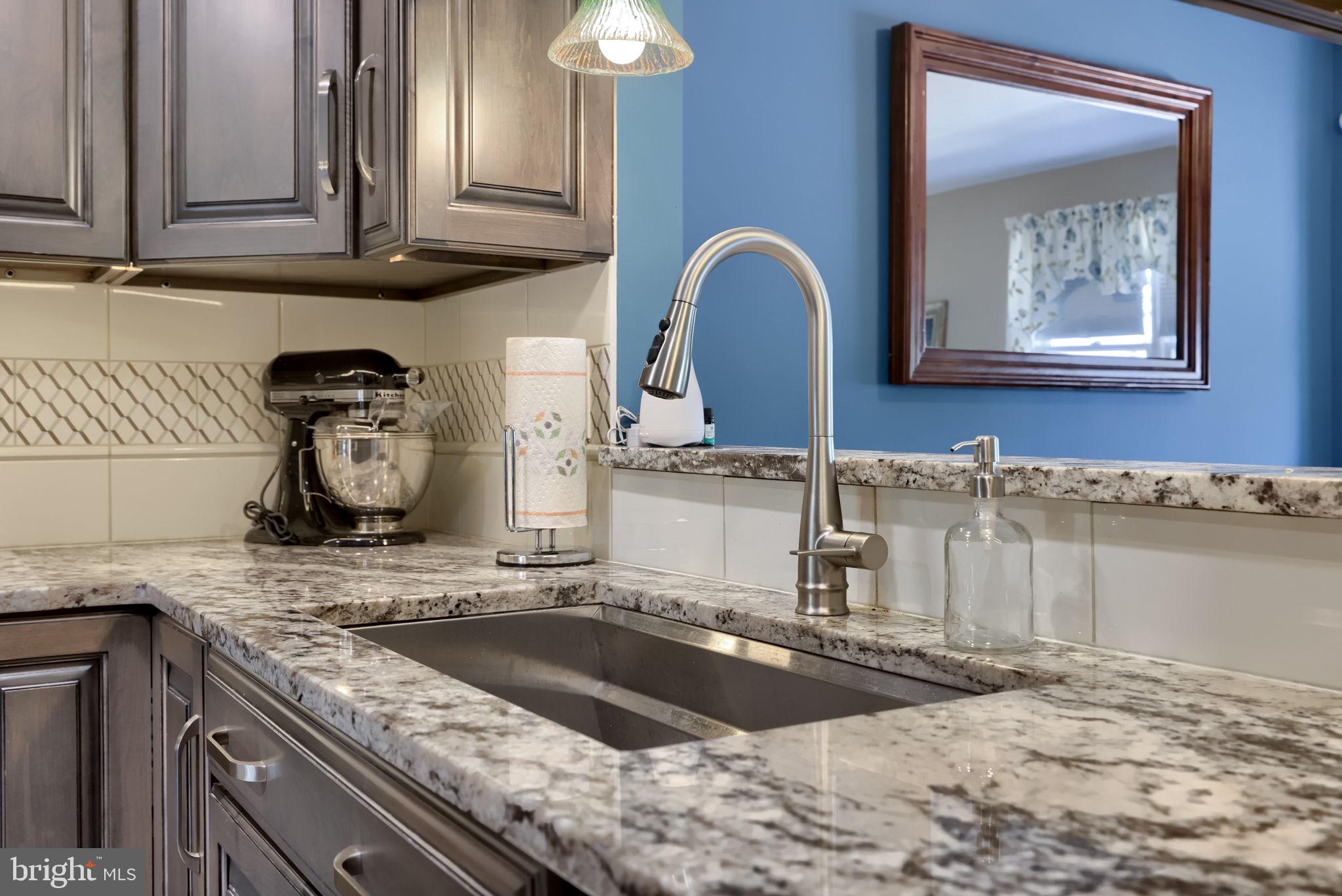 SUMMIT HILLS - Residential