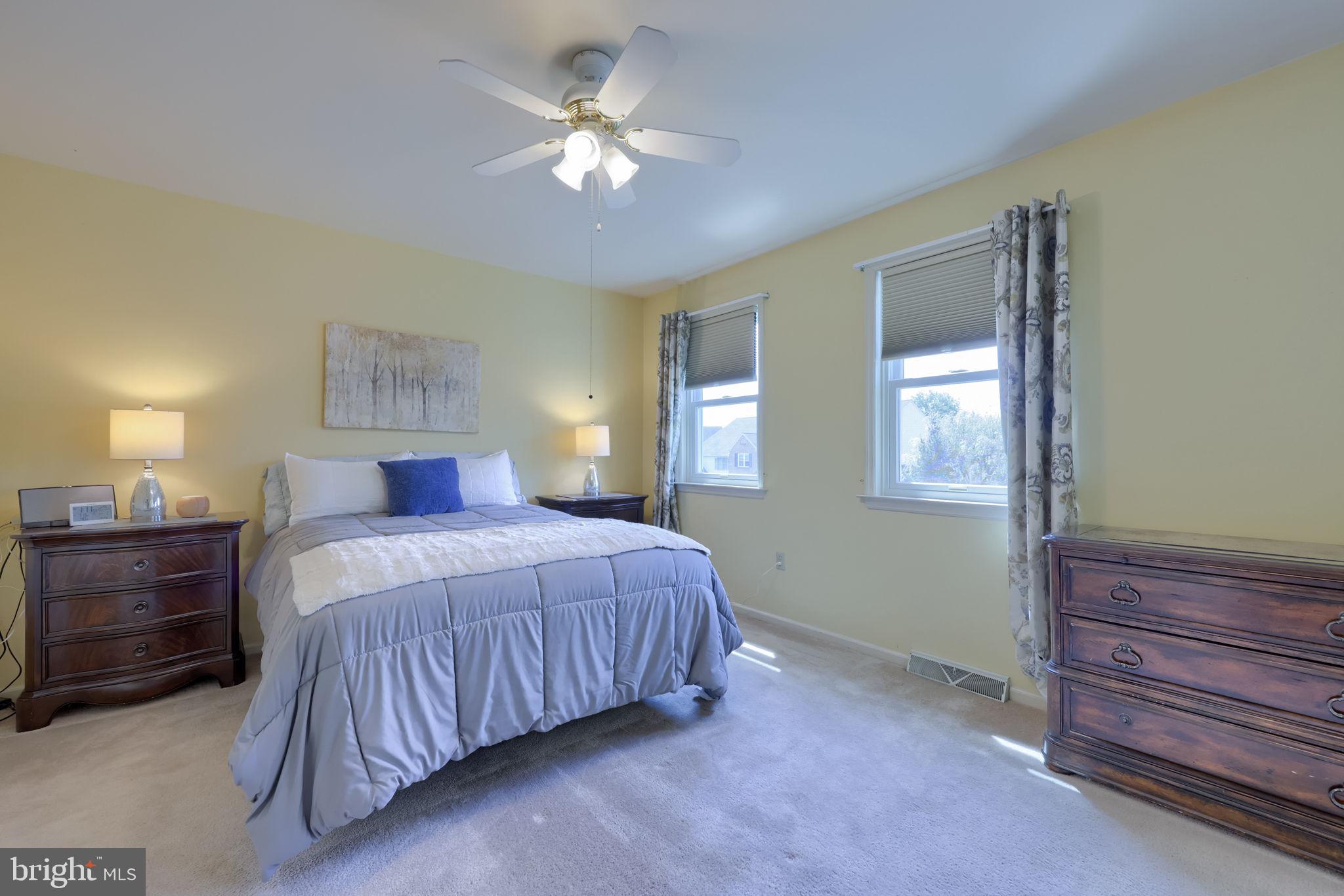 SUMMIT HILLS - Residential