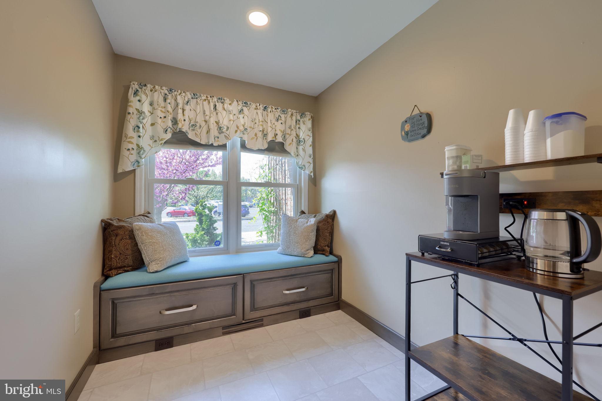 SUMMIT HILLS - Residential