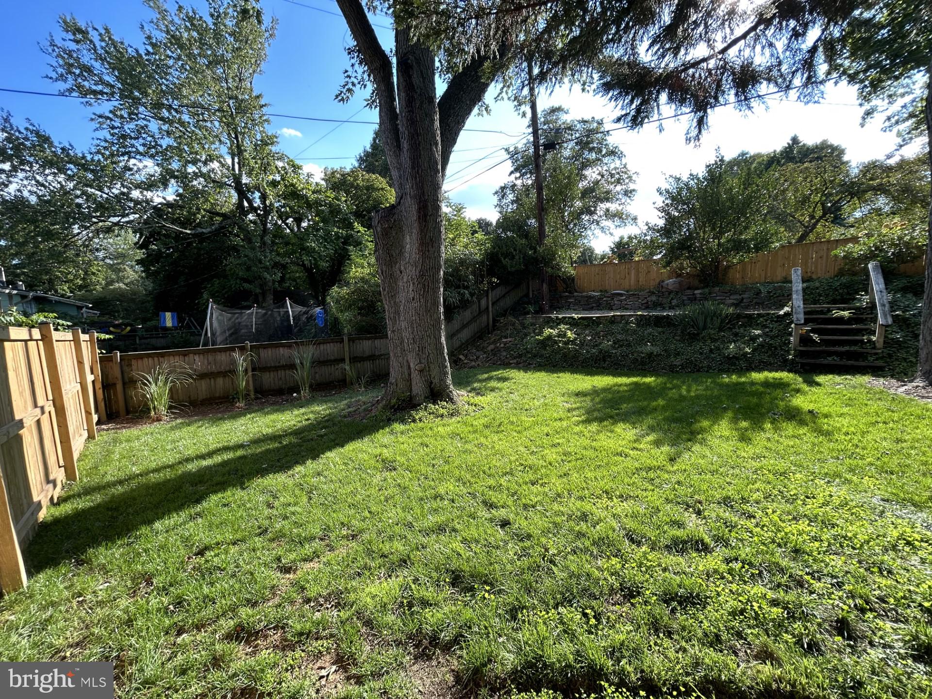 LAKE EVESHAM - Residential Lease