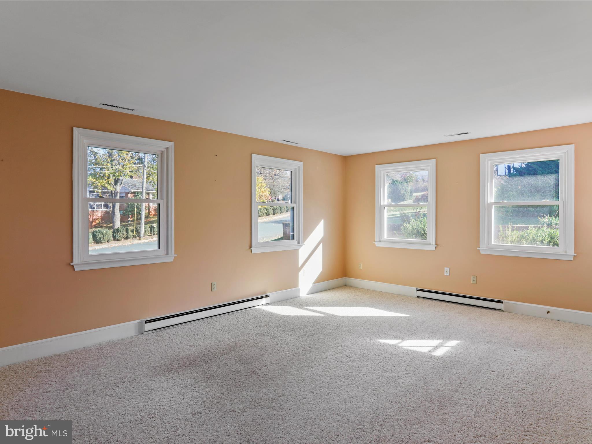 WOODLAND PARK - Residential