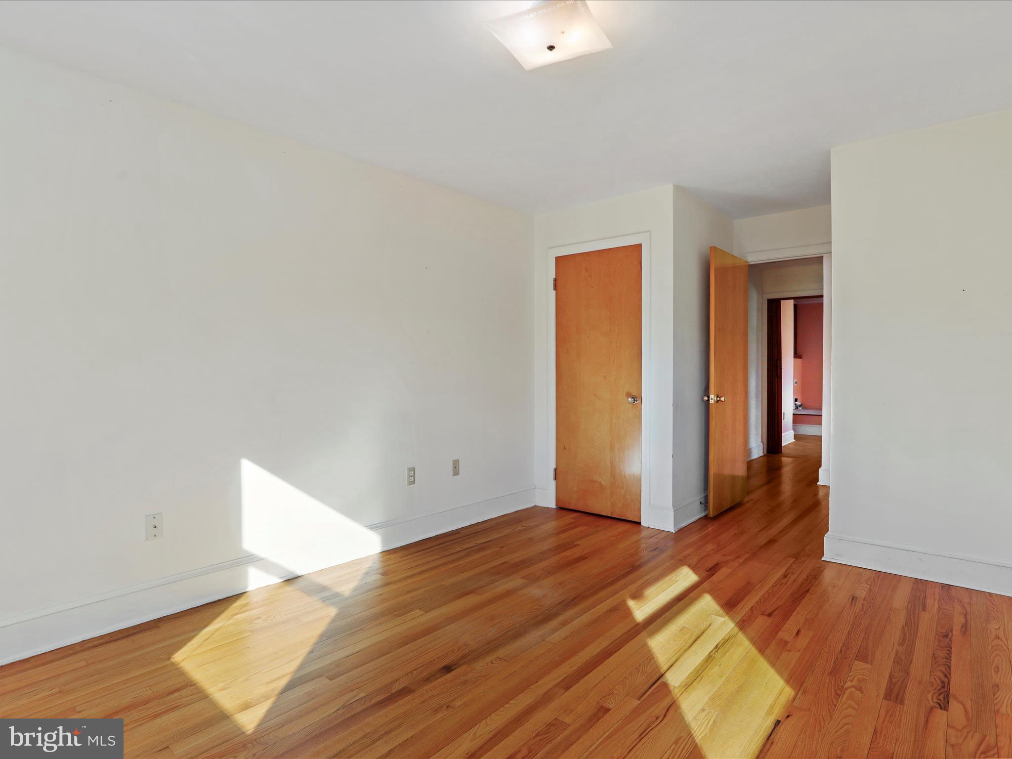 WOODLAND PARK - Residential