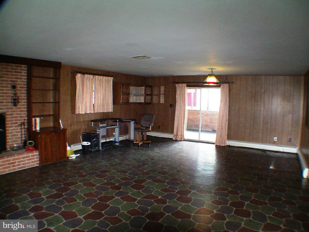 STEPHENS CITY - Residential