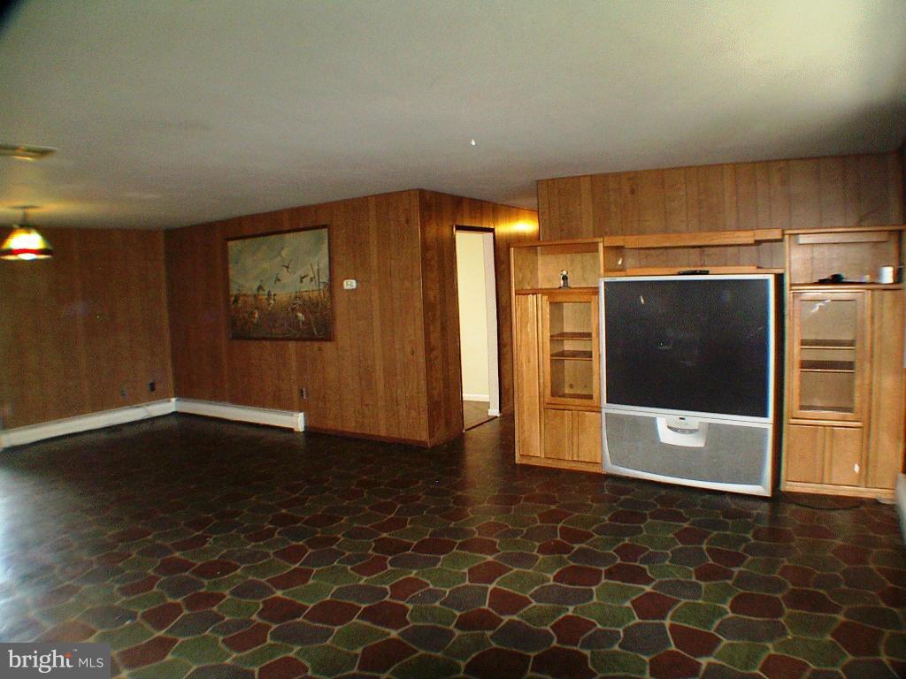 STEPHENS CITY - Residential