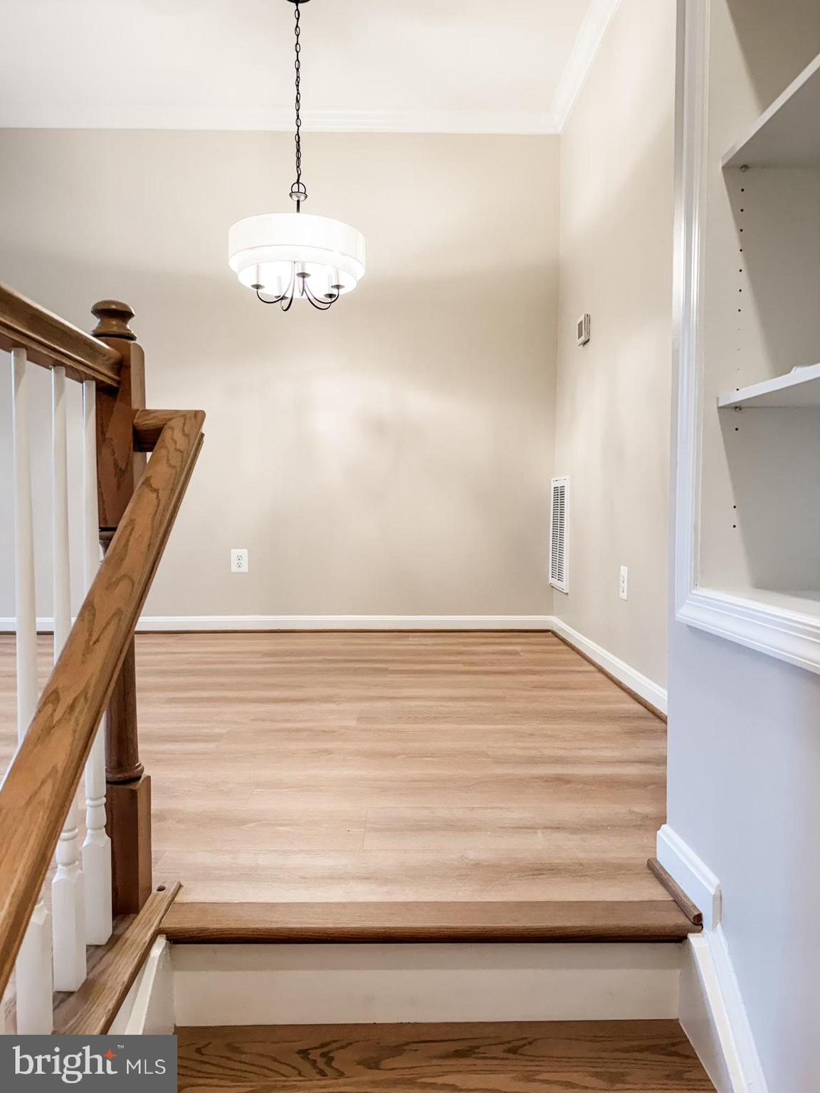 BARR HILL AT INVERNESS - Residential Lease