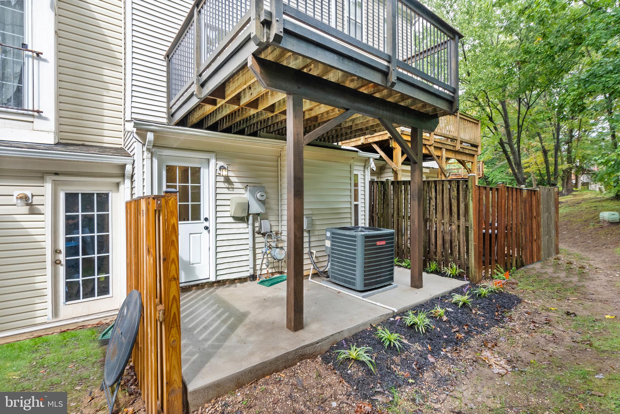 BARR HILL AT INVERNESS - Residential Lease