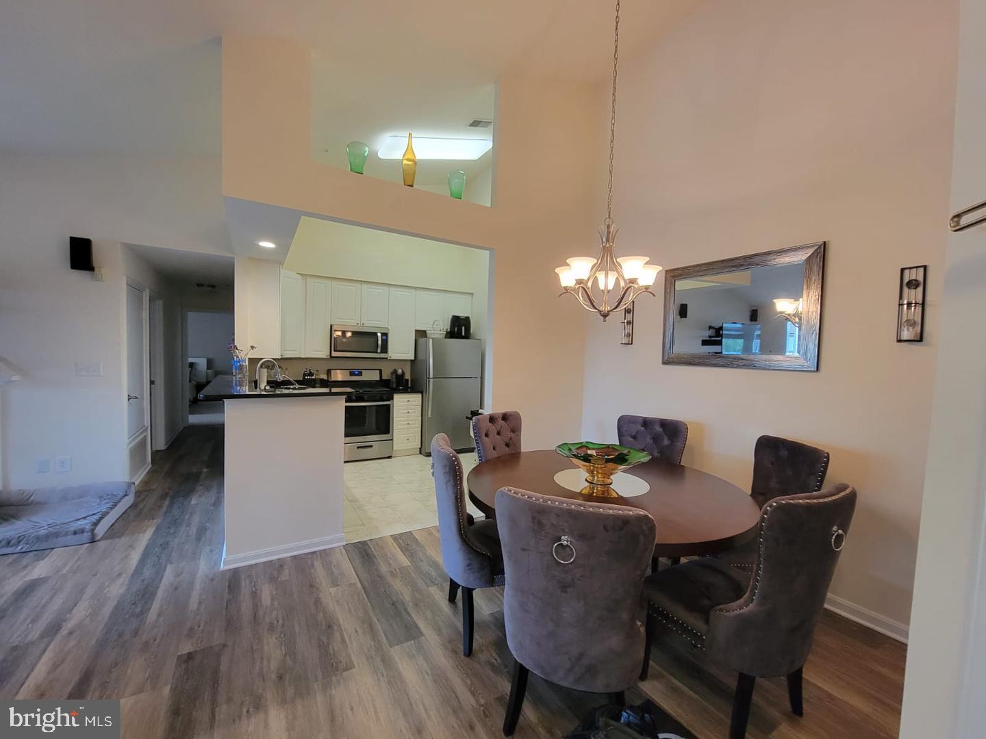 CARDINAL PLACE - Residential Lease