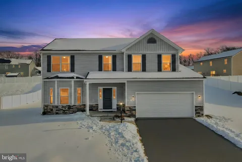 MLS: PAYK2097260