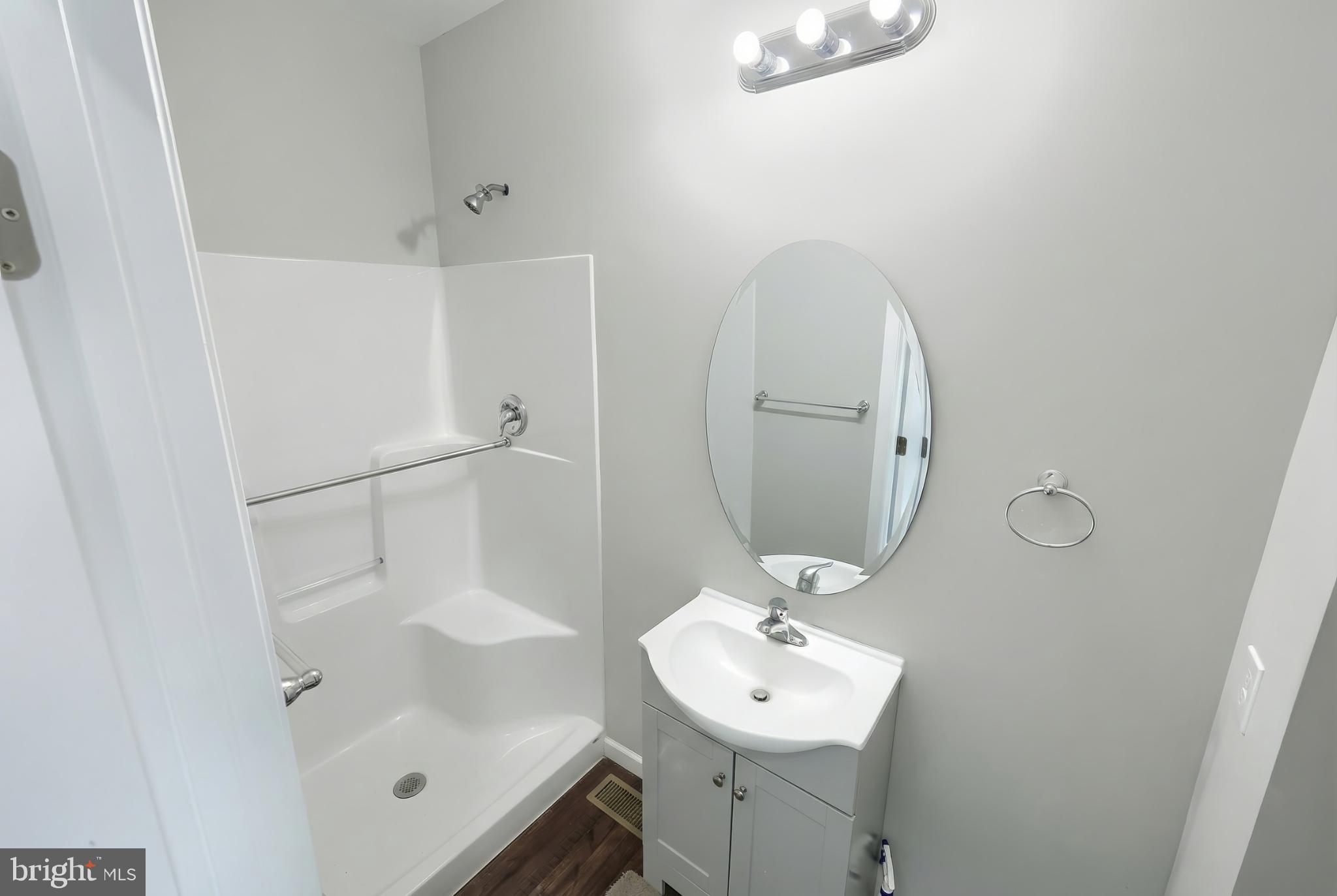 LEXINGTON ESTATES - Residential