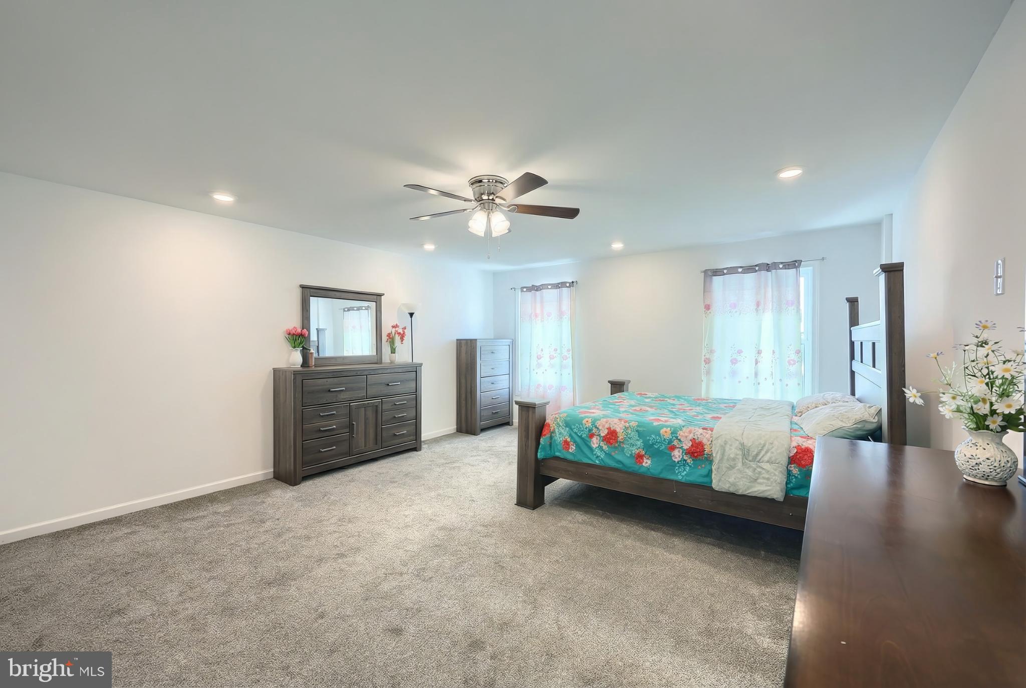 LEXINGTON ESTATES - Residential