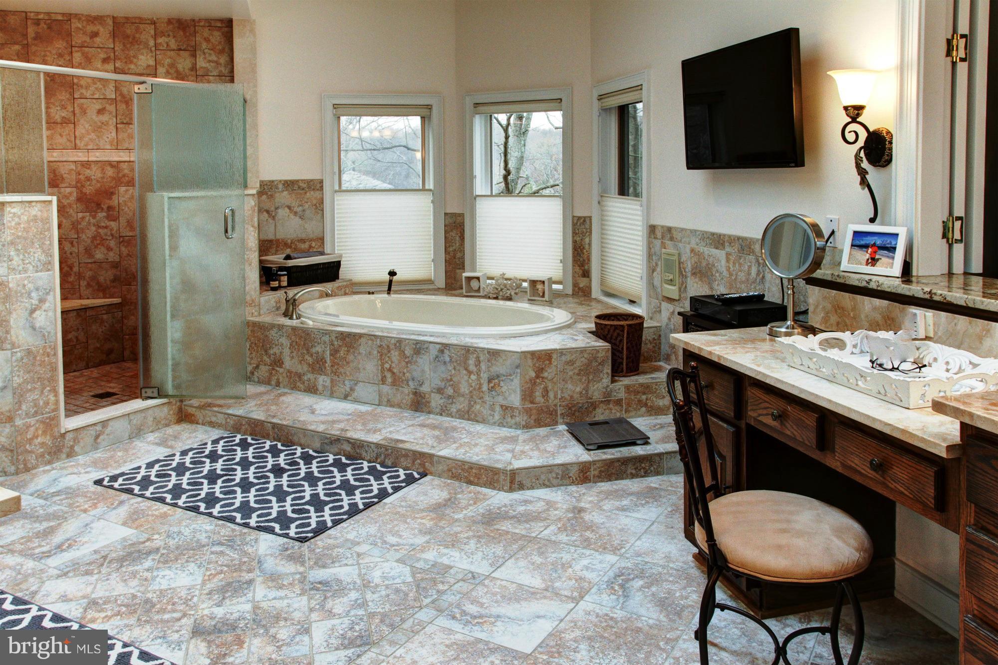 THE DOWNS - Residential