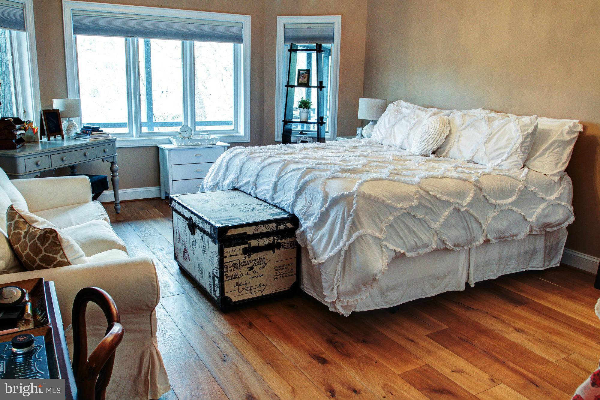 THE DOWNS - Residential