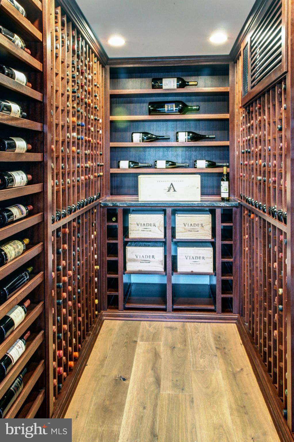 THE DOWNS - Residential