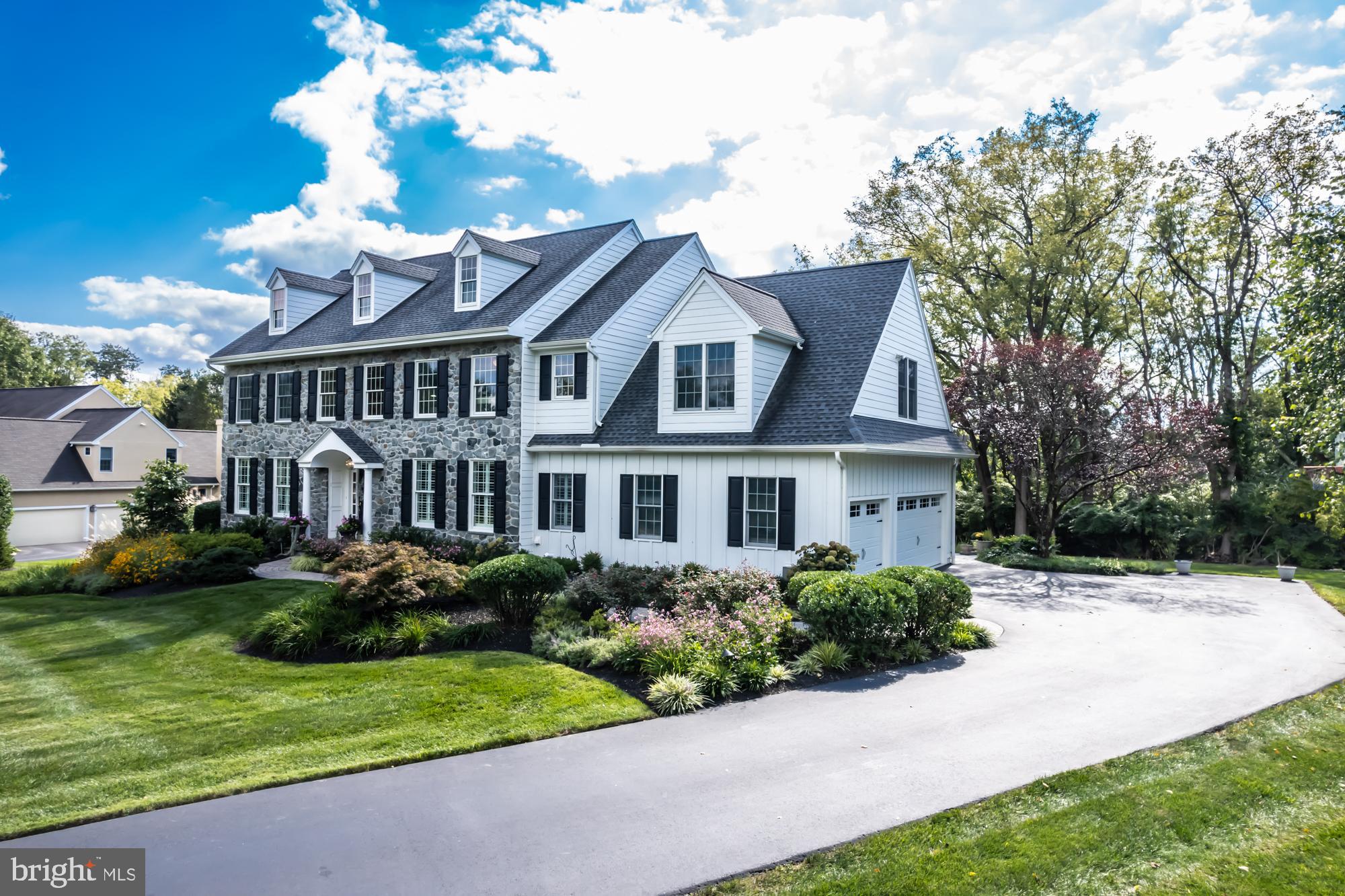 AVONLEA - Residential