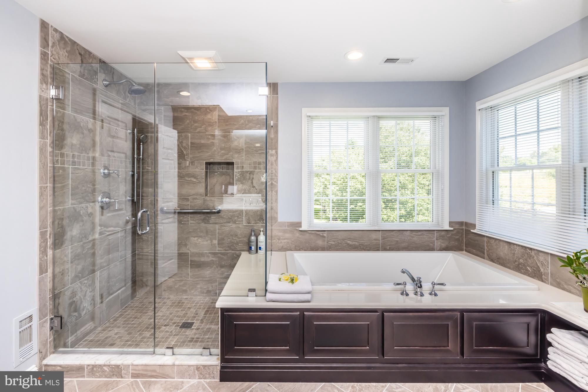 AVONLEA - Residential