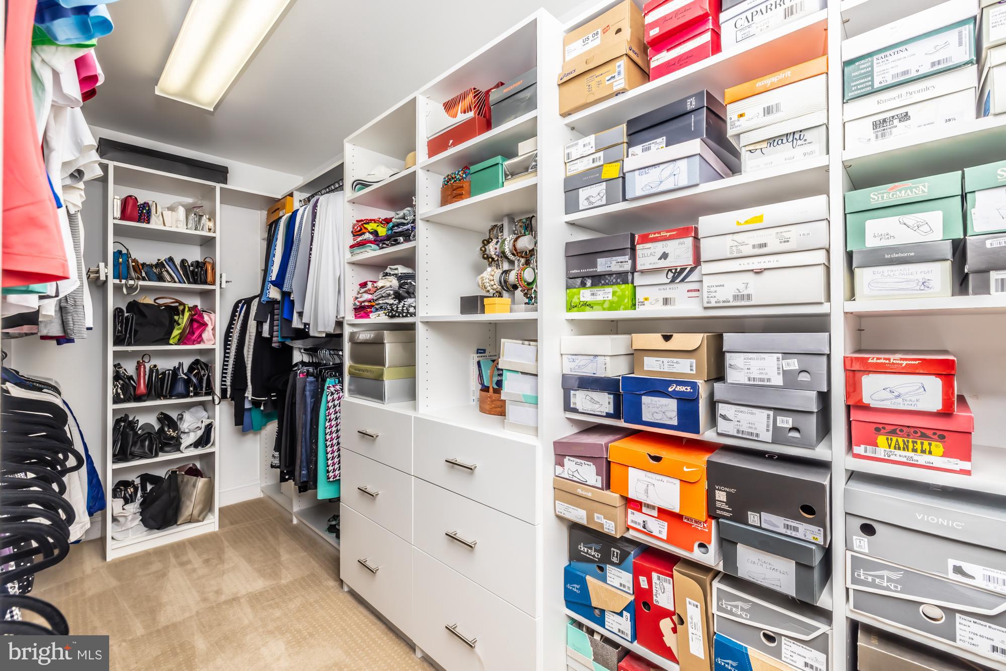 AVONLEA - Residential