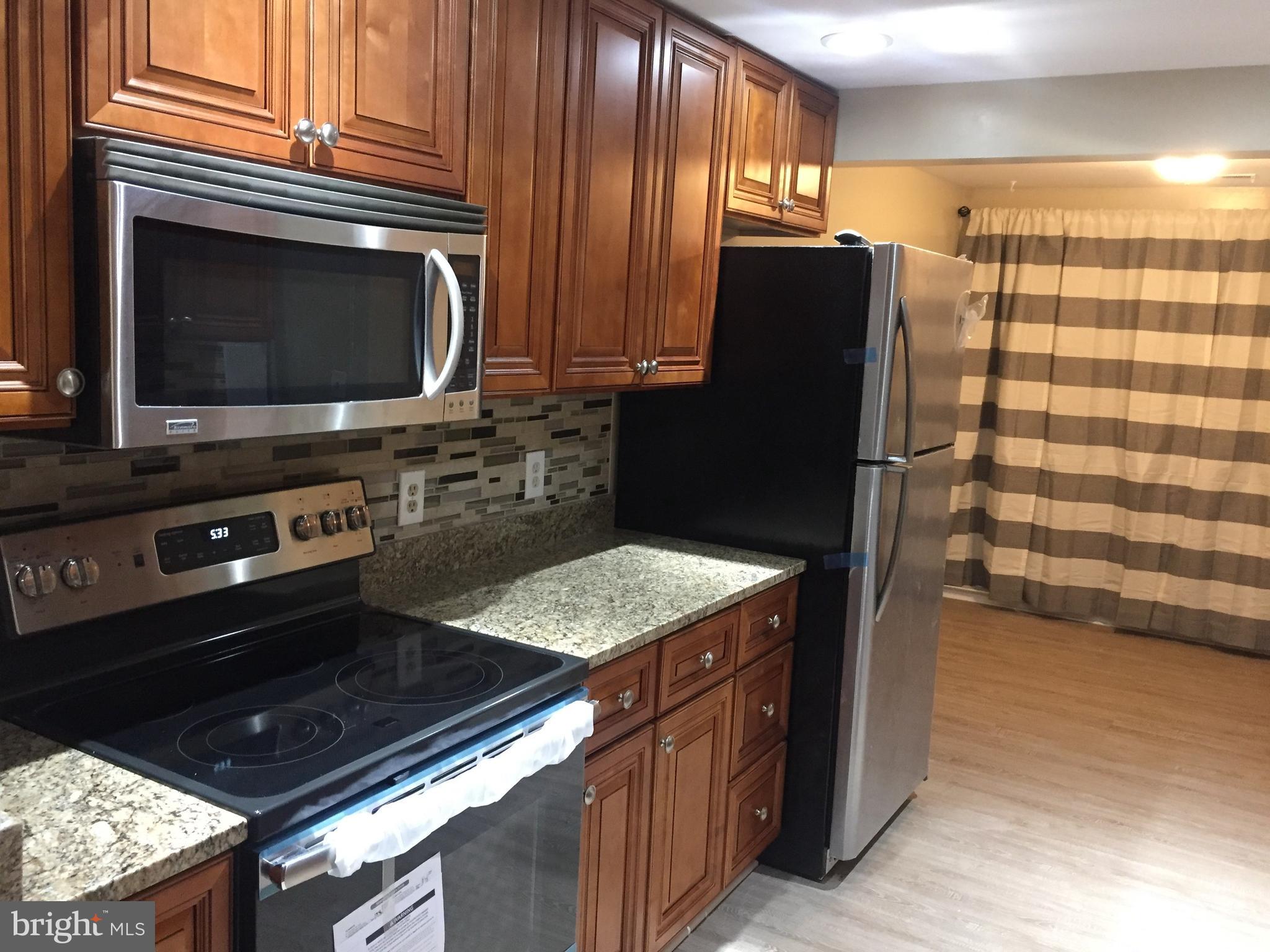 FARMINGDALE - Residential Lease